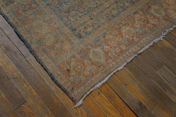 Antique w. Persian senneh carpet 4'7"×6'6" blue field, soft red border, late 19th century - detail view 4