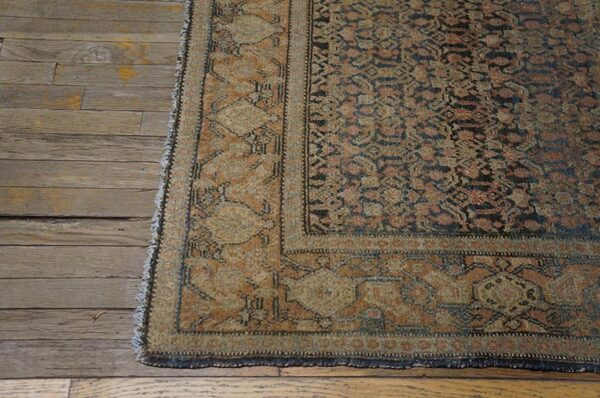 Antique w. Persian senneh carpet 4'7"×6'6" blue field, soft red border, late 19th century - detail view 5