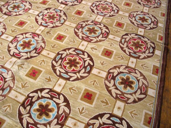 Contemporary american hooked rug — beige butterflies-flowers pattern - detail view 8