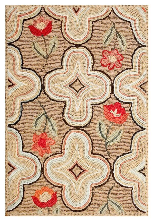 Contemporary american hooked rug — beige color, flowers pattern - detail view 3