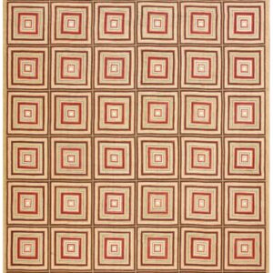 Contemporary American Hooked Rug — Beige Color, Modern Design