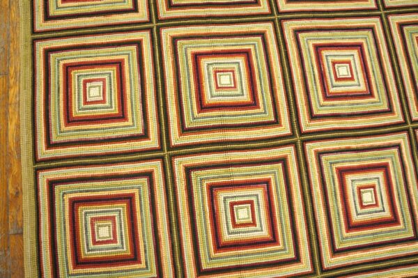 Contemporary american hooked rug â€” beige color, modern design - detail view 3