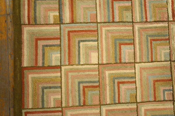 Contemporary american hooked rug â€” beige color, modern style - detail view 3