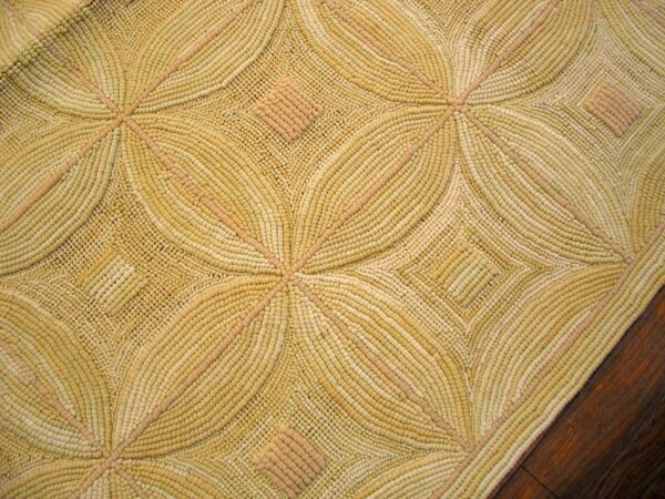 Contemporary american hooked rug — beige color, 4-star motif - detail view 3