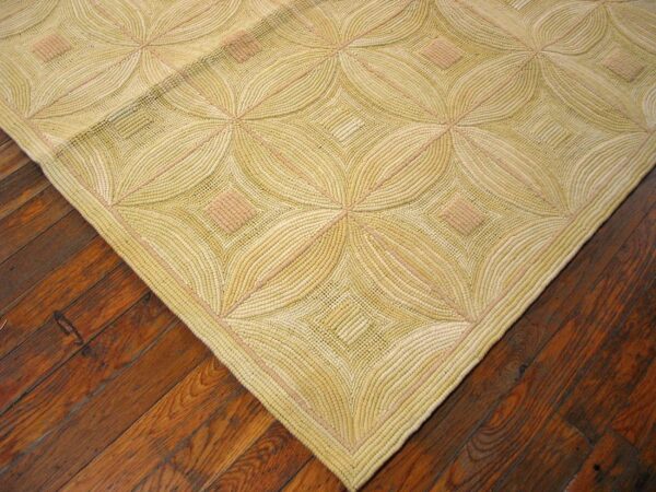 Contemporary american hooked rug — beige color, 4-star motif - detail view 6
