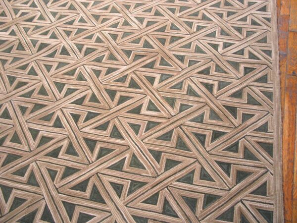 Contemporary american hooked rug — black & brown geometric pattern - detail view 2