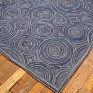 Contemporary American Hooked Rug 8'Ã—10' â€” Blue Circles Pattern - detail view 4