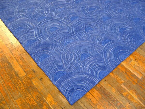 Contemporary american hooked rug — blue clouds-geometric pattern - detail view 3