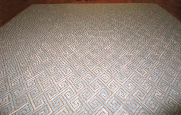 Contemporary american hooked rug — blue geometric pattern - detail view 3