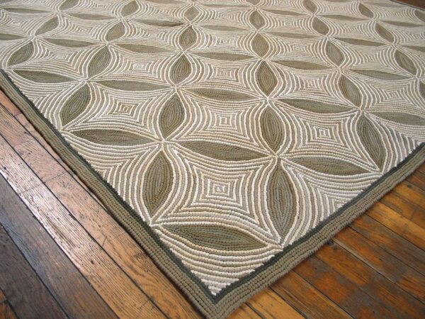 Contemporary american hooked rug — brown geometric pattern - detail view 2