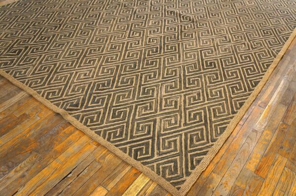 Contemporary american hooked rug 6'×9' — brown wool & jute greek key - detail view 9
