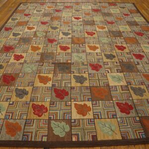 Contemporary American Hooked Rug 9'×12' (274×365 cm) — Folk Art Style - detail view 1