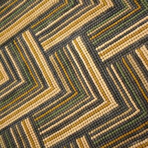 Contemporary American Hooked Rug â€” 3-Dimensional Stairs Pattern - detail view 2