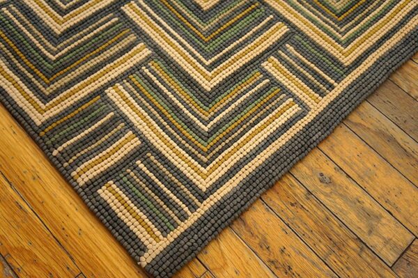 Contemporary american hooked rug â€” 3-dimensional stairs pattern - detail view 3