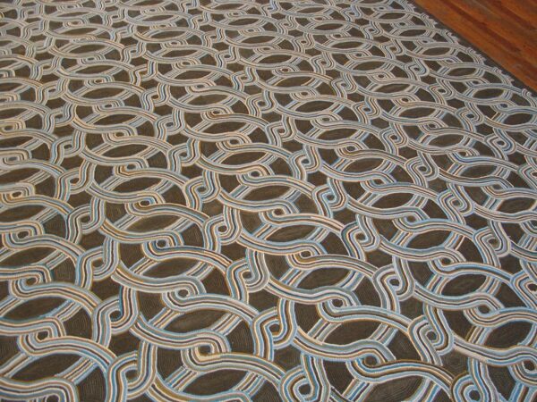 Contemporary american hooked rug — distinctive geometric design - detail view 4
