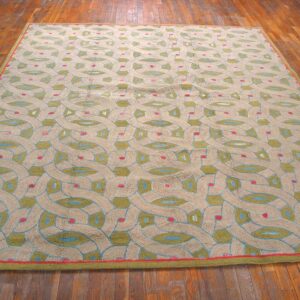 Contemporary American Hooked Rug — Green Modern Design - detail view 1