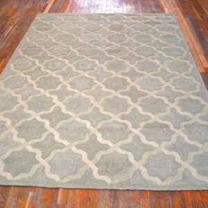 Contemporary American Hooked Rug — Light Gray Background, Modern Design - detail view 1