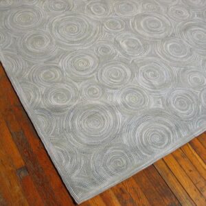 Contemporary American Hooked Rug — Light Gray Circles Pattern - detail view 4