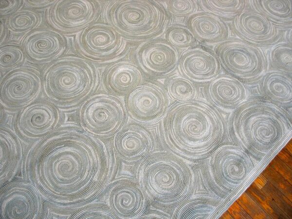 Contemporary american hooked rug — light gray circles pattern - detail view 6