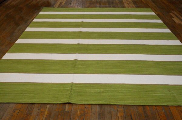 Contemporary american hooked rug 8'ã—10' â€” lime green & white stripe - detail view 1