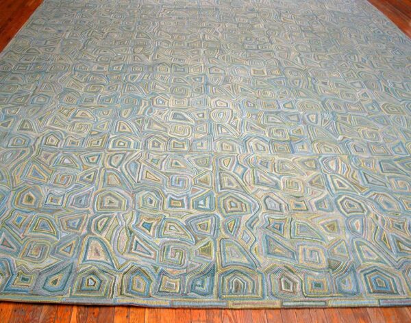 Contemporary american hooked rug — multi-blue color, geometric pattern - detail view 2