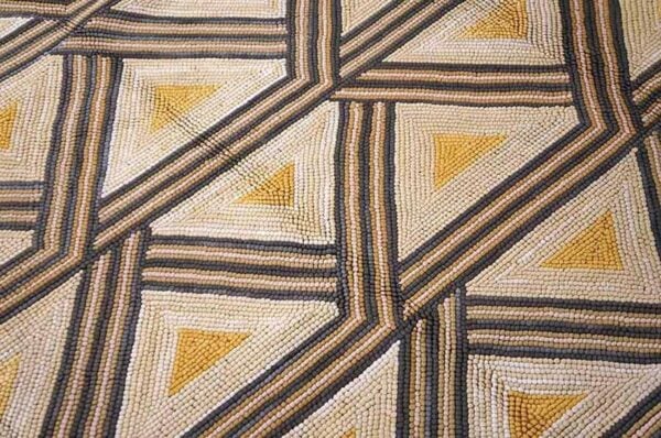 Contemporary american hooked rug 9'ã—12' â€” multi-brown - detail view 2