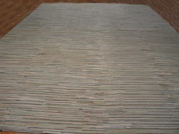 Contemporary american hooked rug â€” multicolor background, modern design - detail view 1
