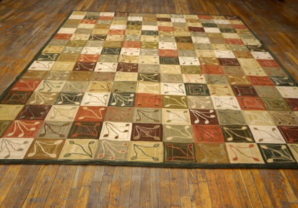 Contemporary american hooked rug â€” multicolor square with special details - detail view 1