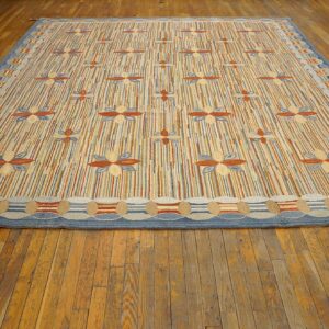 Contemporary American Hooked Rug — Multicolor Star Shape Pattern - detail view 1