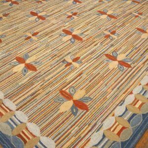 Contemporary American Hooked Rug â€” Surprising Bright Color Combination - detail view 2