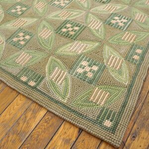 Contemporary American Hooked Rug 6'Ã—9' â€” Traditional Beige Color - detail view 3