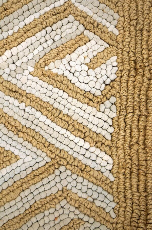Contemporary american hooked rug — white & brown geometric pattern - detail view 1