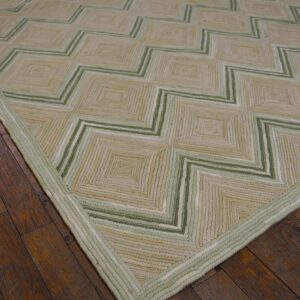 Contemporary American Hooked Rug, Zig Zag Pattern, 6'×9' Cotton - detail view 2