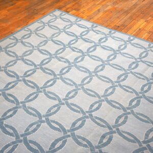 Contemporary Handwoven Wool Needlepoint Flat-Weave Rug with silk highlights, a breathtaking decorative composition with silk highlights - detail view 2