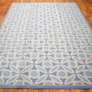 Contemporary Handwoven Wool Needlepoint Flat-Weave Rug with silk highlights, a calming composition with silk highlights - detail view 1
