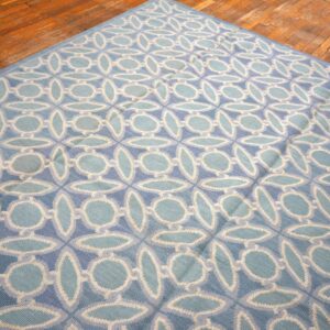 Contemporary Handwoven Wool Needlepoint Flat-Weave Rug with silk highlights, a calming composition with silk highlights - detail view 3