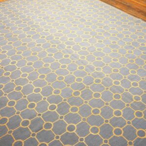 Contemporary Handwoven Wool Needlepoint Flat-Weave Rug with silk highlights, a charming contemporary composition with silk highlights - detail view 3