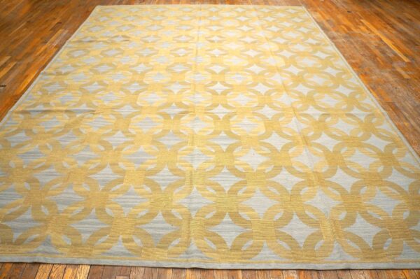 Contemporary handwoven wool needlepoint flat-weave rug with silk highlights, a decorative contemporary composition with silk highlights 2 Contemporary handwoven wool needlepoint flat-weave rug with silk highlights, a decorative contemporary composition with silk highlights - detail view 1