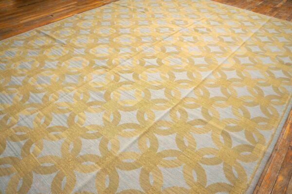 Contemporary handwoven wool needlepoint flat-weave rug with silk highlights, a decorative contemporary composition with silk highlights 3 Contemporary handwoven wool needlepoint flat-weave rug with silk highlights, a decorative contemporary composition with silk highlights - detail view 2