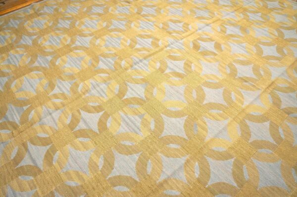 Contemporary handwoven wool needlepoint flat-weave rug with silk highlights, a decorative contemporary composition with silk highlights 5 Contemporary handwoven wool needlepoint flat-weave rug with silk highlights, a decorative contemporary composition with silk highlights - detail view 4