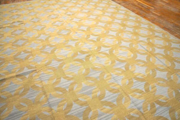 Contemporary handwoven wool needlepoint flat-weave rug with silk highlights, a decorative contemporary composition with silk highlights 8 Contemporary handwoven wool needlepoint flat-weave rug with silk highlights, a decorative contemporary composition with silk highlights - detail view 7