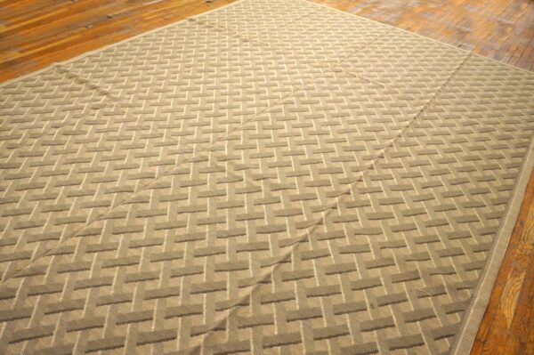 Contemporary handwoven wool needlepoint flat-weave rug with silk highlights, a radiant contemporary composition with silk highlights - detail view 3