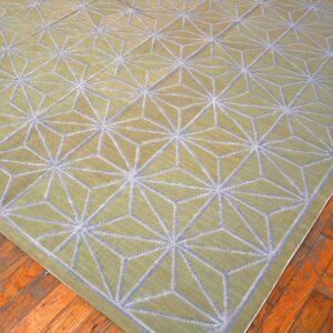 Contemporary Handwoven Wool Needlepoint Flat-Weave Rug with silk highlights, a refined decorative composition with silk highlights - detail view 4