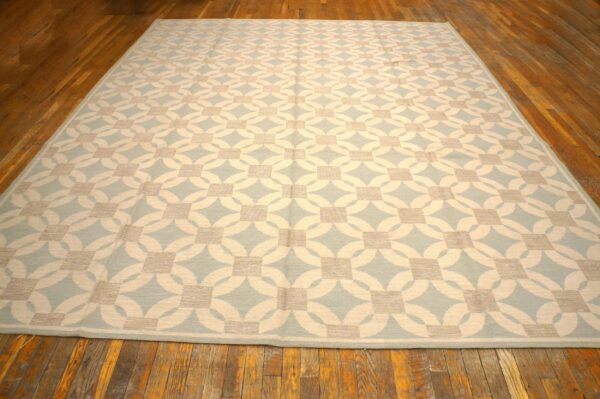Contemporary handwoven wool needlepoint flat-weave rug with silk highlights, a refined composition with silk highlights - detail view 1