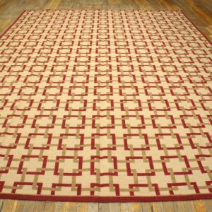Contemporary Handwoven Wool Needlepoint Flat-Weave Rug with silk highlights, a splendid decorative composition with silk highlights - detail view 1