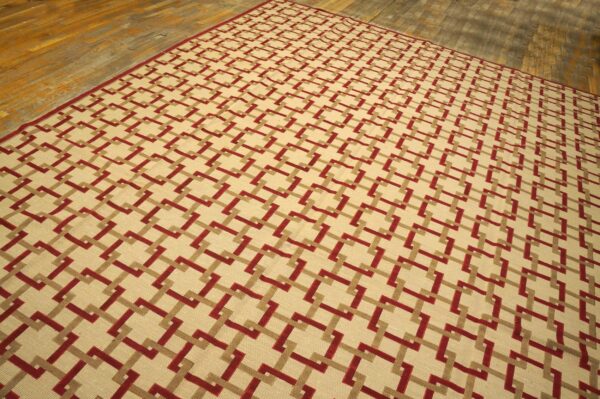 Contemporary handwoven wool needlepoint flat-weave rug with silk highlights, a splendid decorative composition with silk highlights - detail view 3