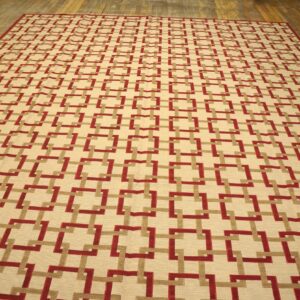 Contemporary Handwoven Wool Needlepoint Flat-Weave Rug with silk highlights, a splendid decorative composition with silk highlights - detail view 4