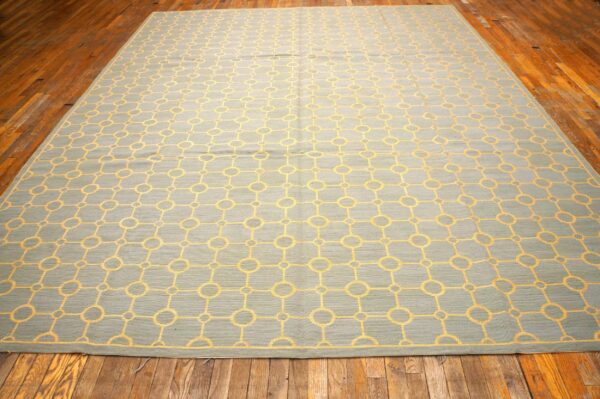 Contemporary handwoven wool needlepoint flat-weave rug with silk highlights, a wonderful contemporary composition with silk highlights 2 Contemporary handwoven wool needlepoint flat-weave rug with silk highlights, a wonderful contemporary composition with silk highlights - detail view 1