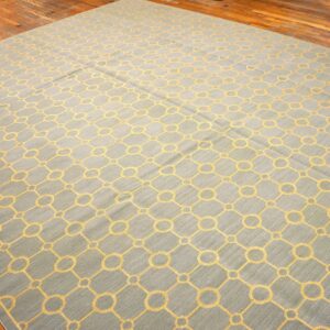 Contemporary Handwoven Wool Needlepoint Flat-Weave Rug with silk highlights, a wonderful contemporary composition with silk highlights - detail view 2