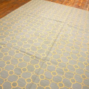 Contemporary Handwoven Wool Needlepoint Flat-Weave Rug with silk highlights, a wonderful contemporary composition with silk highlights - detail view 3